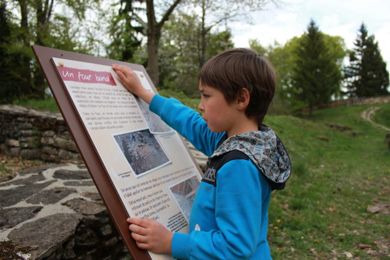 A l'école de l'archéologie