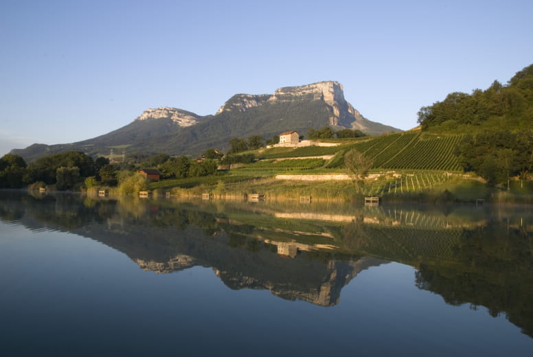 Domaine Ravier, Lac Saint-André, Vue sur le Granier