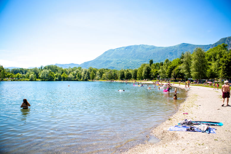 Plage lac Carouge